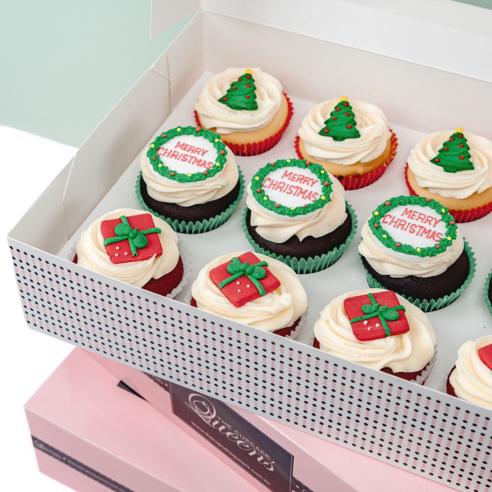 Merry Christmas Gift box Cupcakes Pre Selected Boxes The Cupcake Queens 