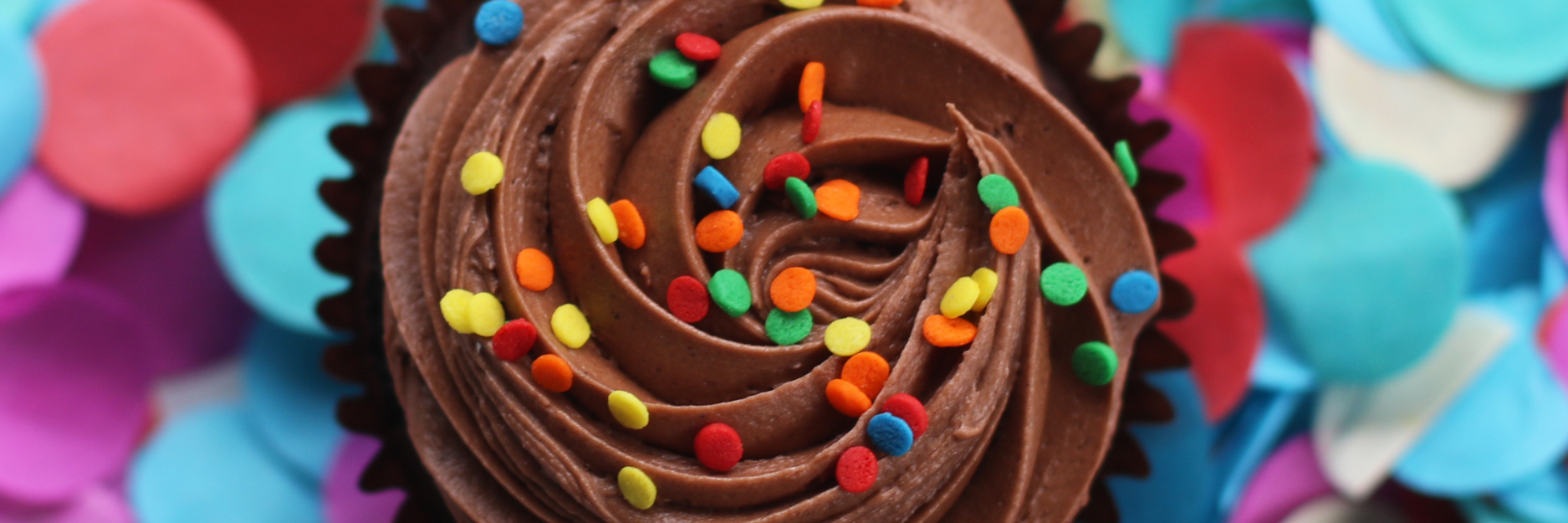 Easy and Moist Chocolate Cupcakes with Chocolate Buttercream – A Chocoholic’s Dream!