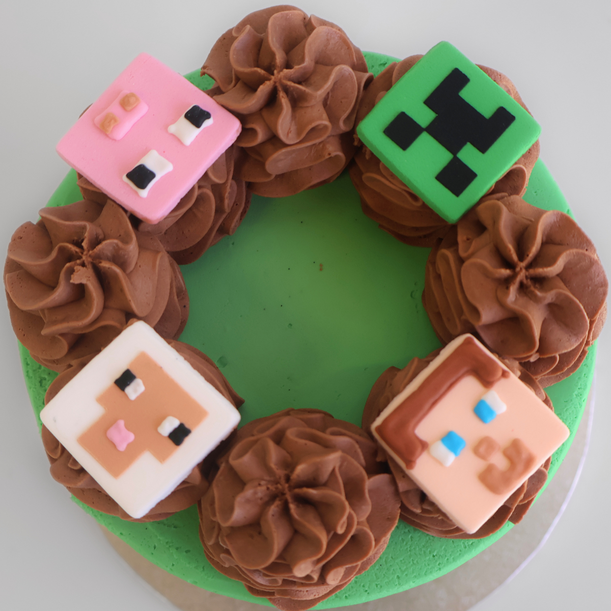 Minecraft Cake