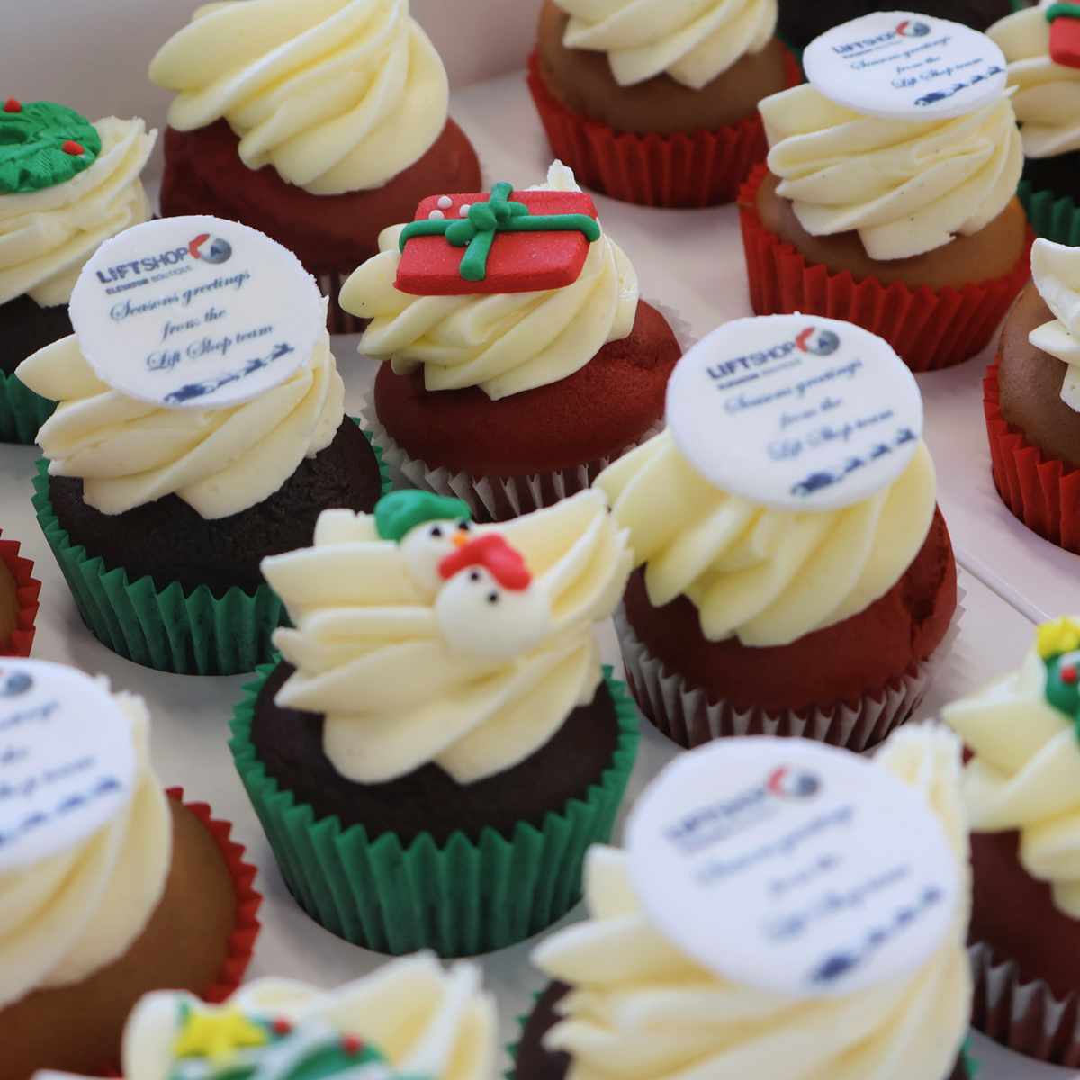 Christmas Logo Mini Cupcakes