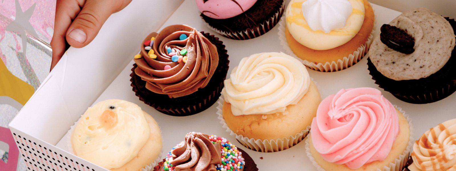 7_ca944ea2-1a1c-448b-8327-45aa04682907-The Cupcake Queens