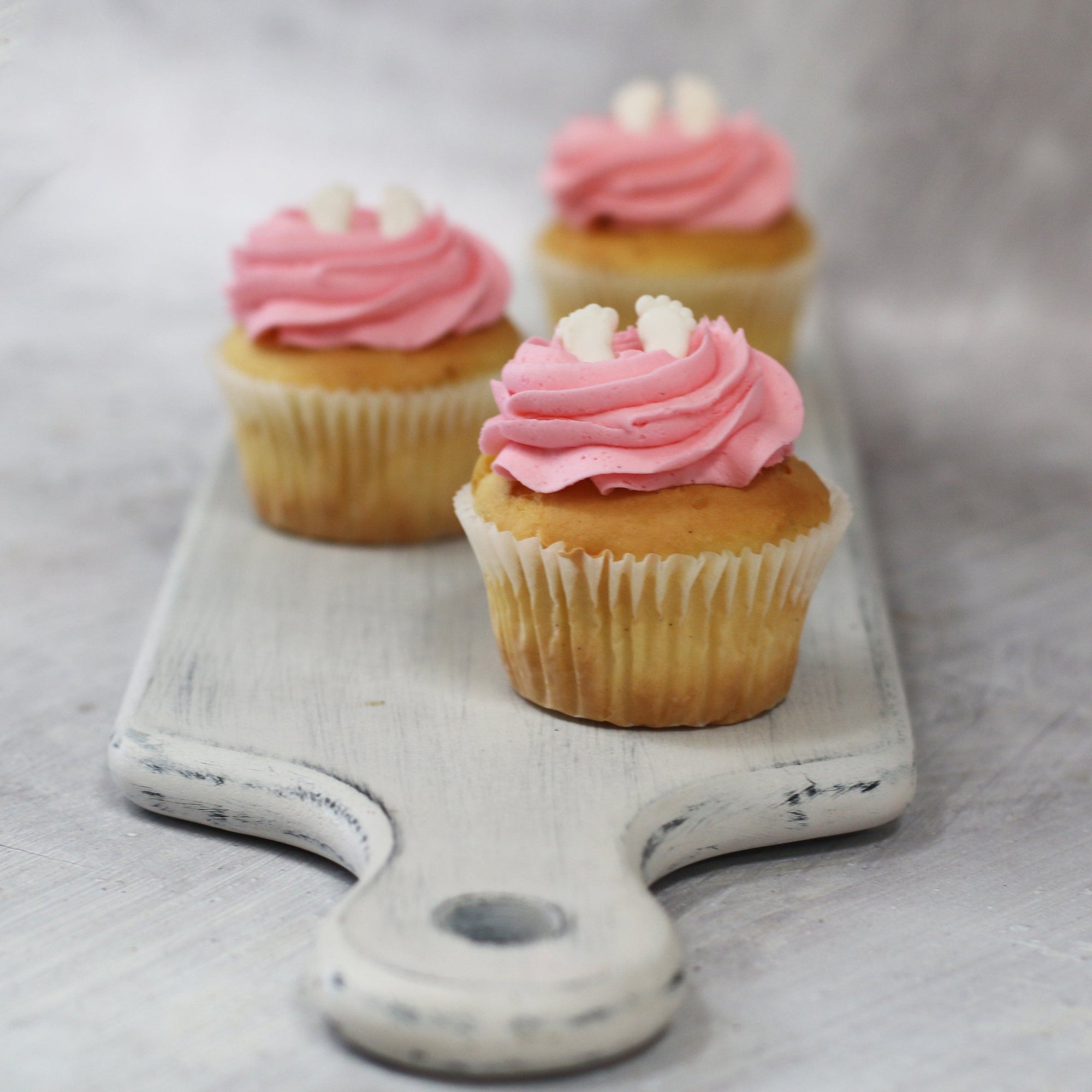 Baby Pink Deluxe Gift Box-The Cupcake Queens