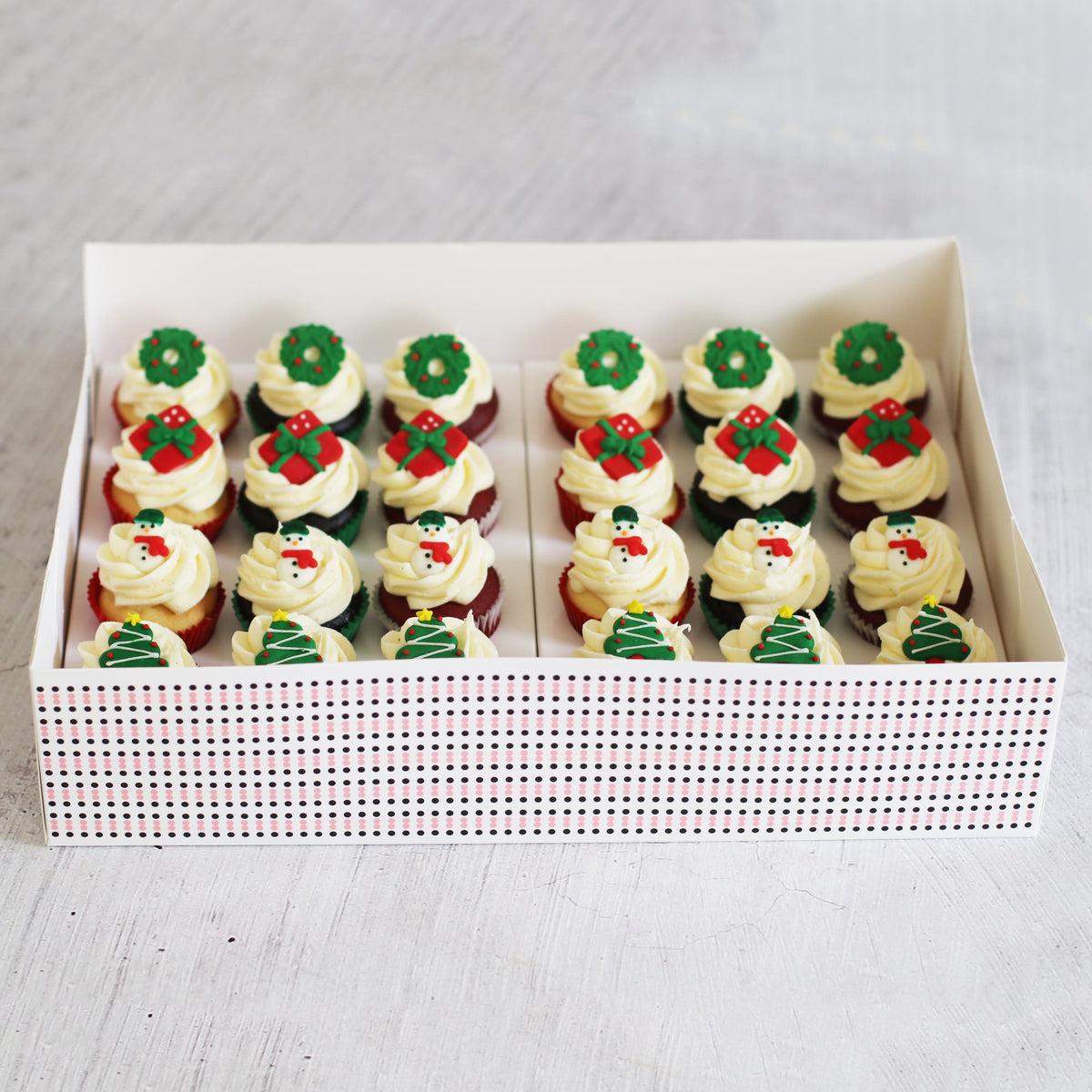 Christmas Mini Gift Box-The Cupcake Queens