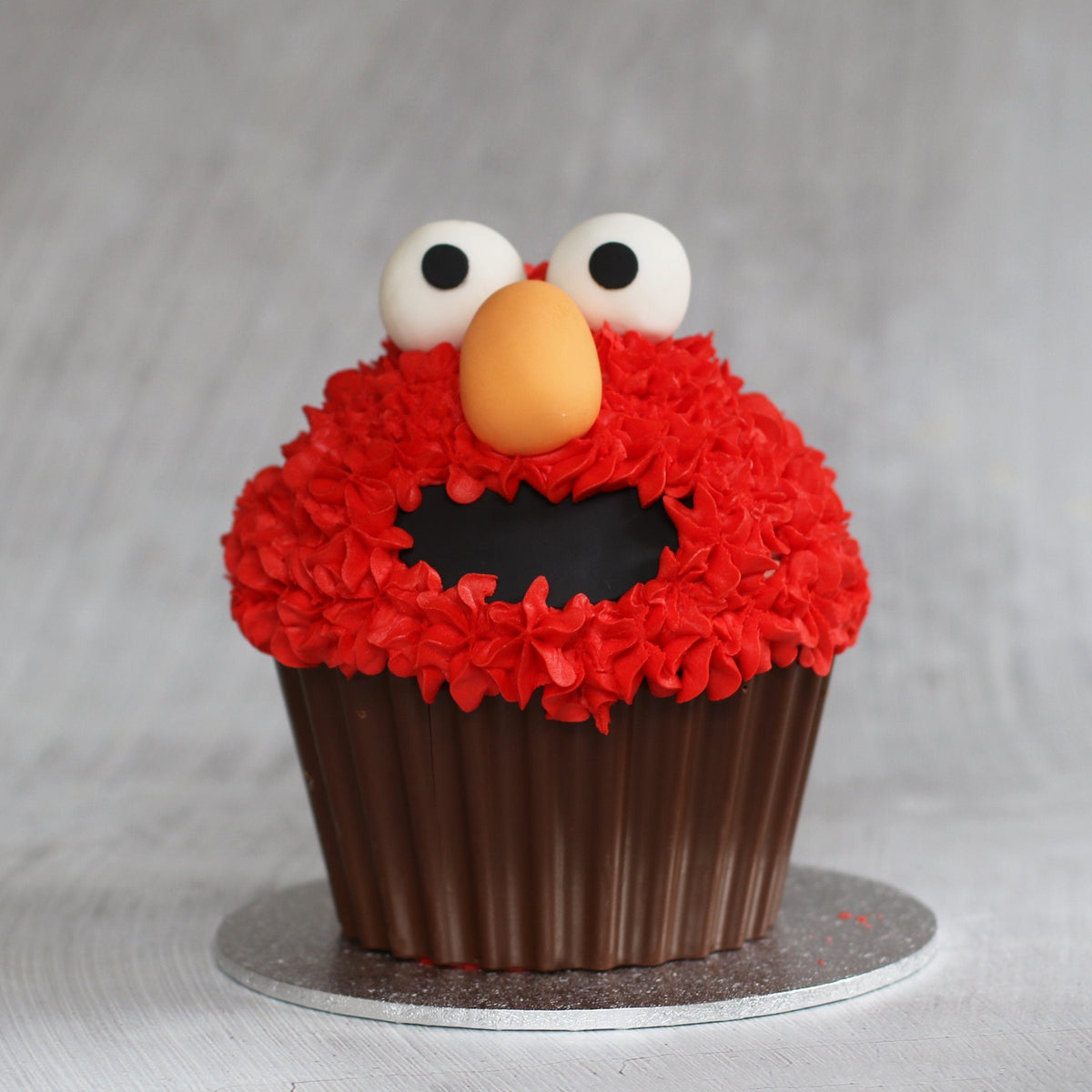 Elmo Giant Cupcake Cake-The Cupcake Queens