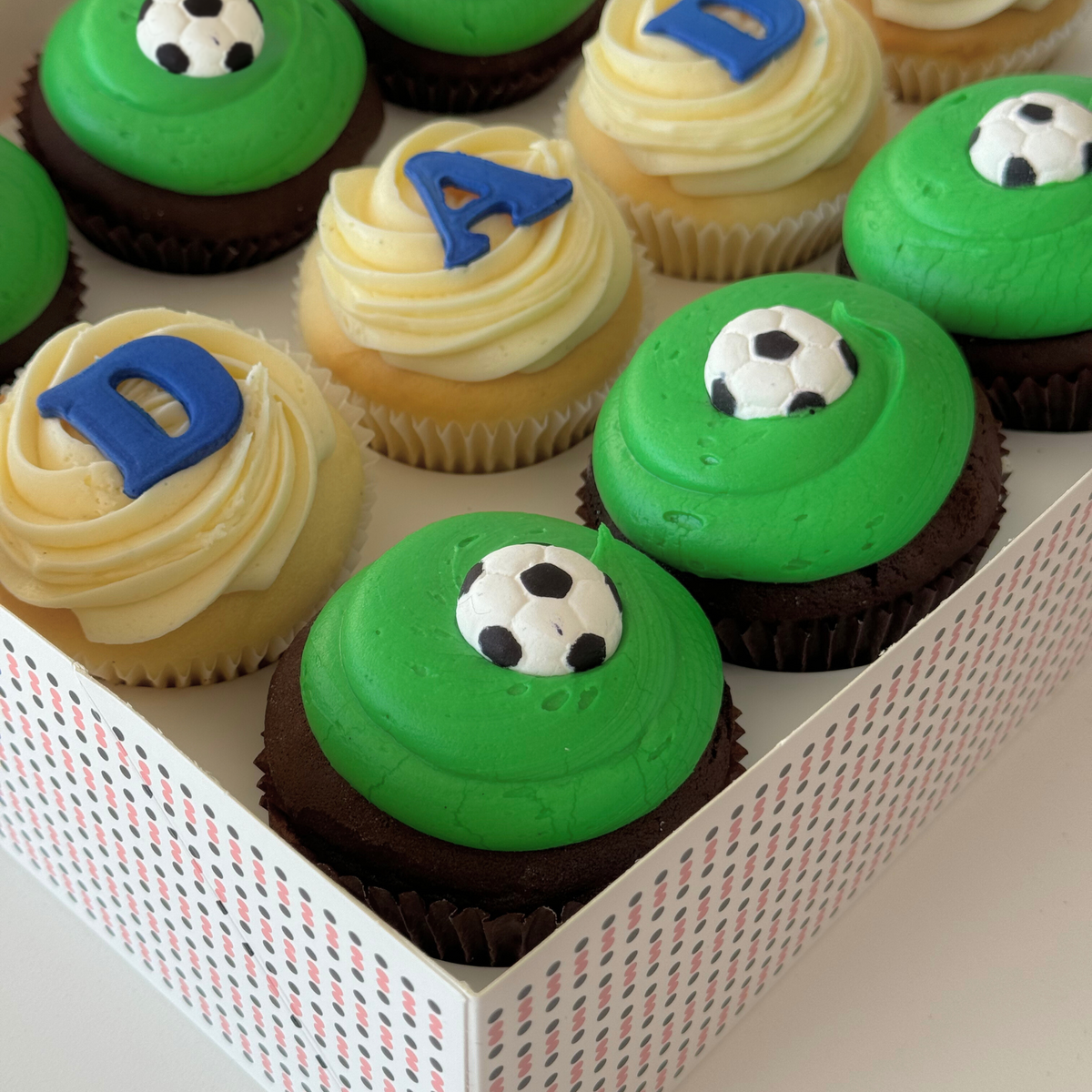 Father&#39;s Day Soccer Giftbox-The Cupcake Queens