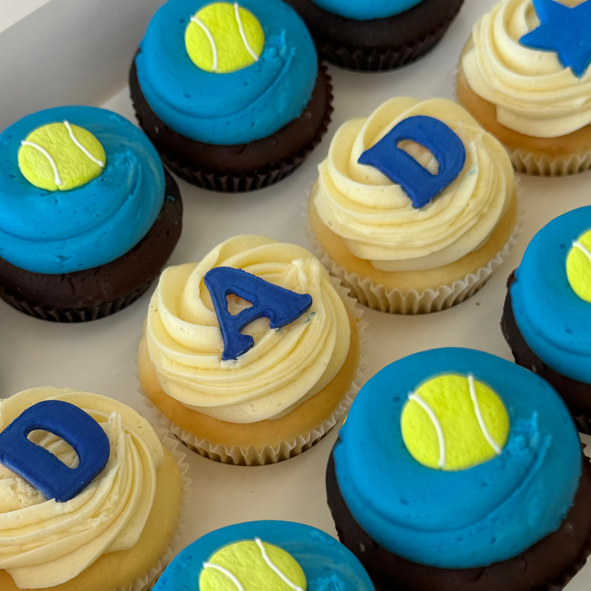 Father&#39;s Day Tennis Giftbox-The Cupcake Queens