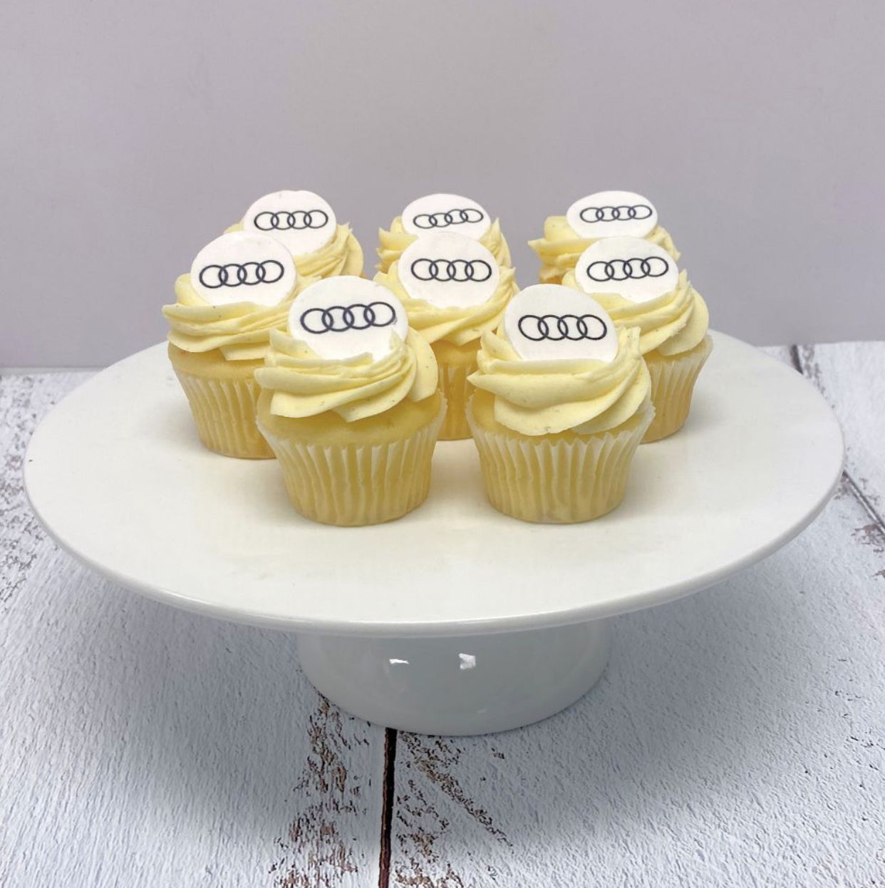 IMG_8E2DDC274270-1-The Cupcake Queens