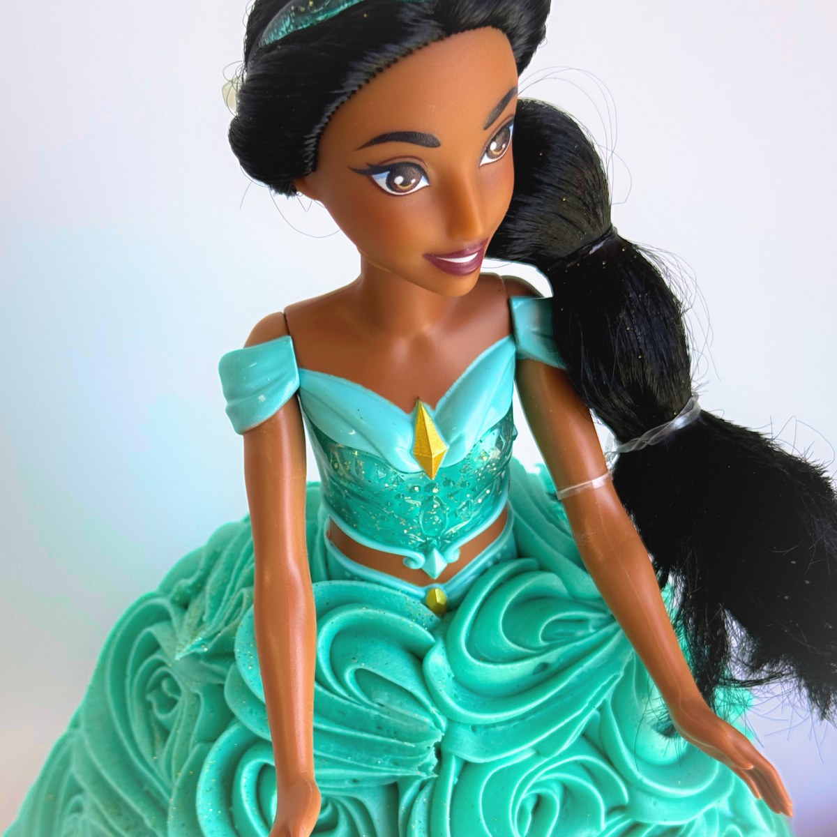 Jasmine Doll Cake-The Cupcake Queens