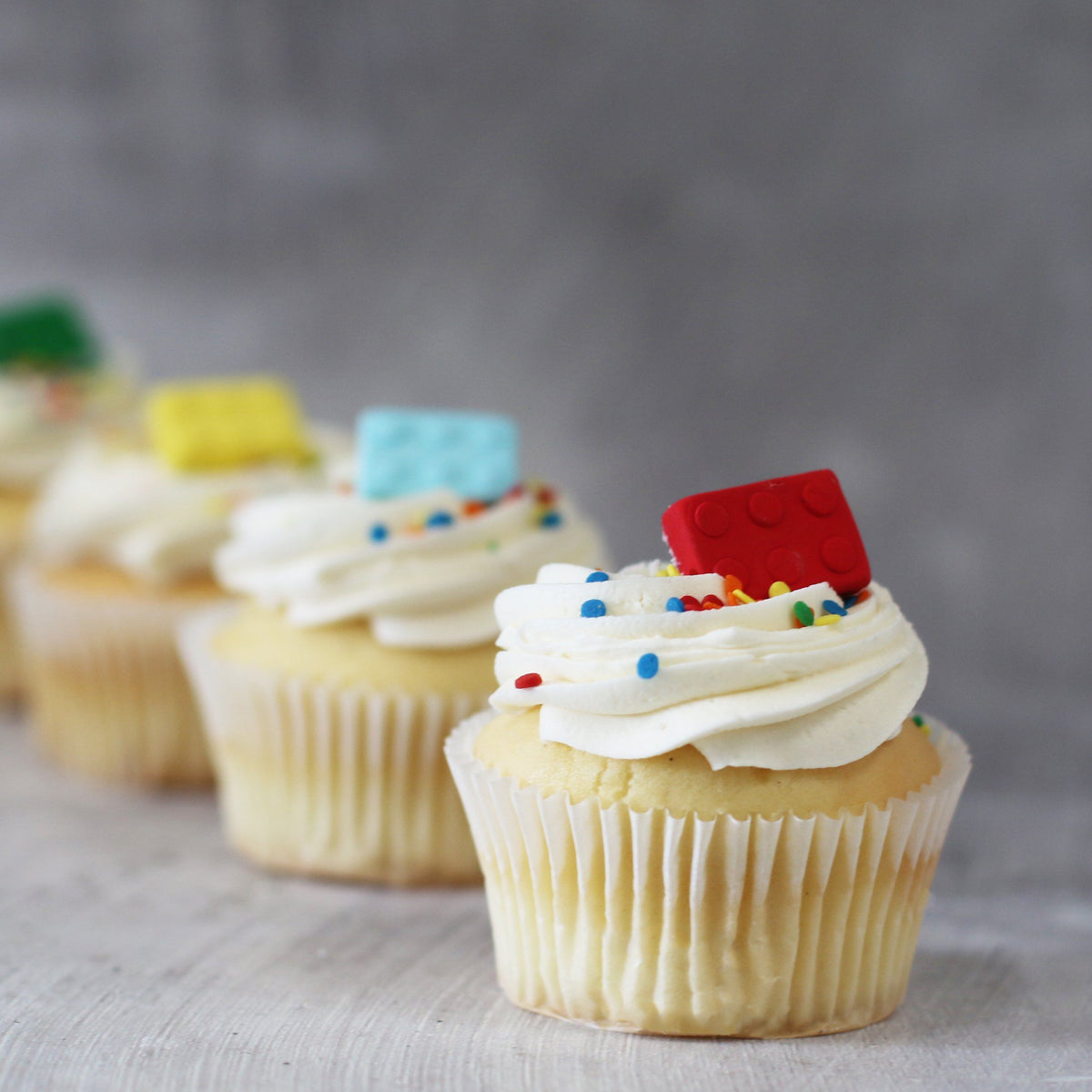 Lego Vanilla Regular Gift Box-The Cupcake Queens