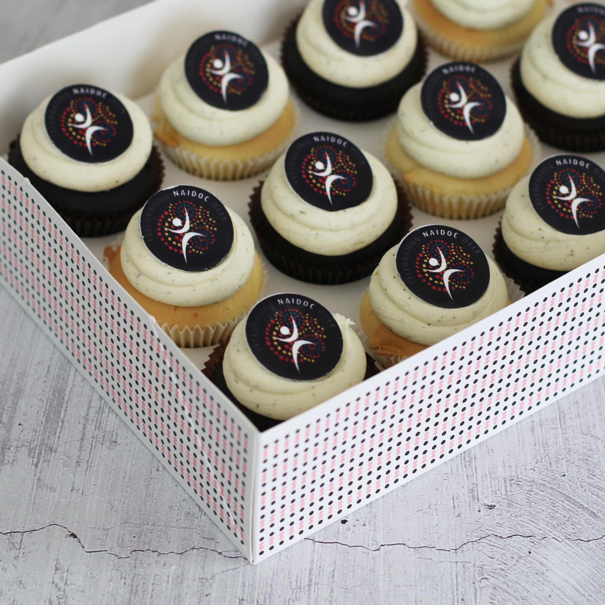 NAIDOC Lemon Myrtle Regular Gift Box-The Cupcake Queens