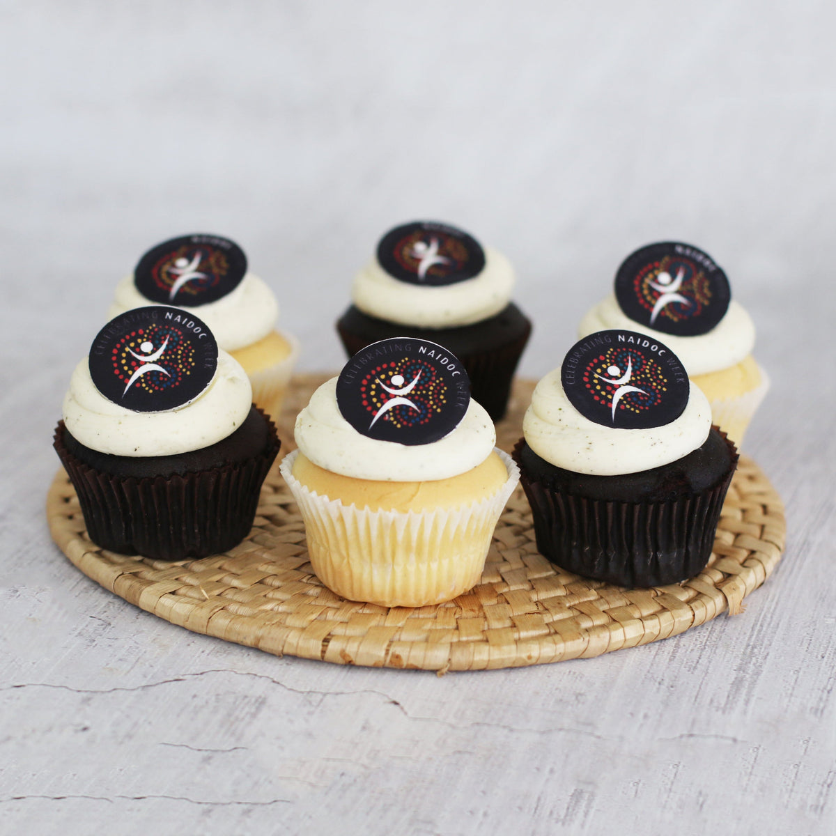 NAIDOC Lemon Myrtle Regular Gift Box-The Cupcake Queens