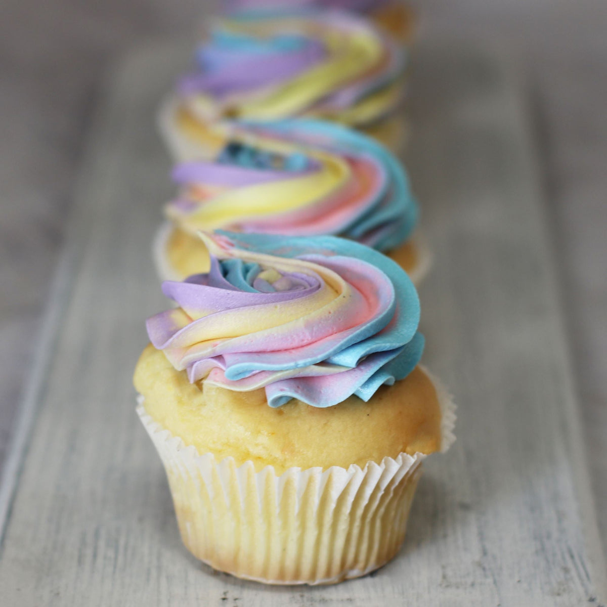 Over the Rainbow Regular Gift Box-The Cupcake Queens