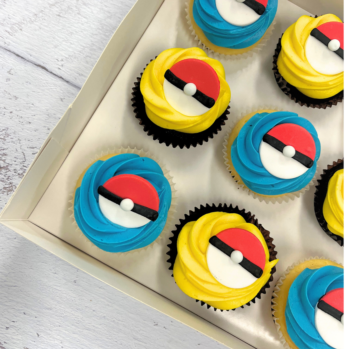 Pokémon Regular Gift Box-The Cupcake Queens