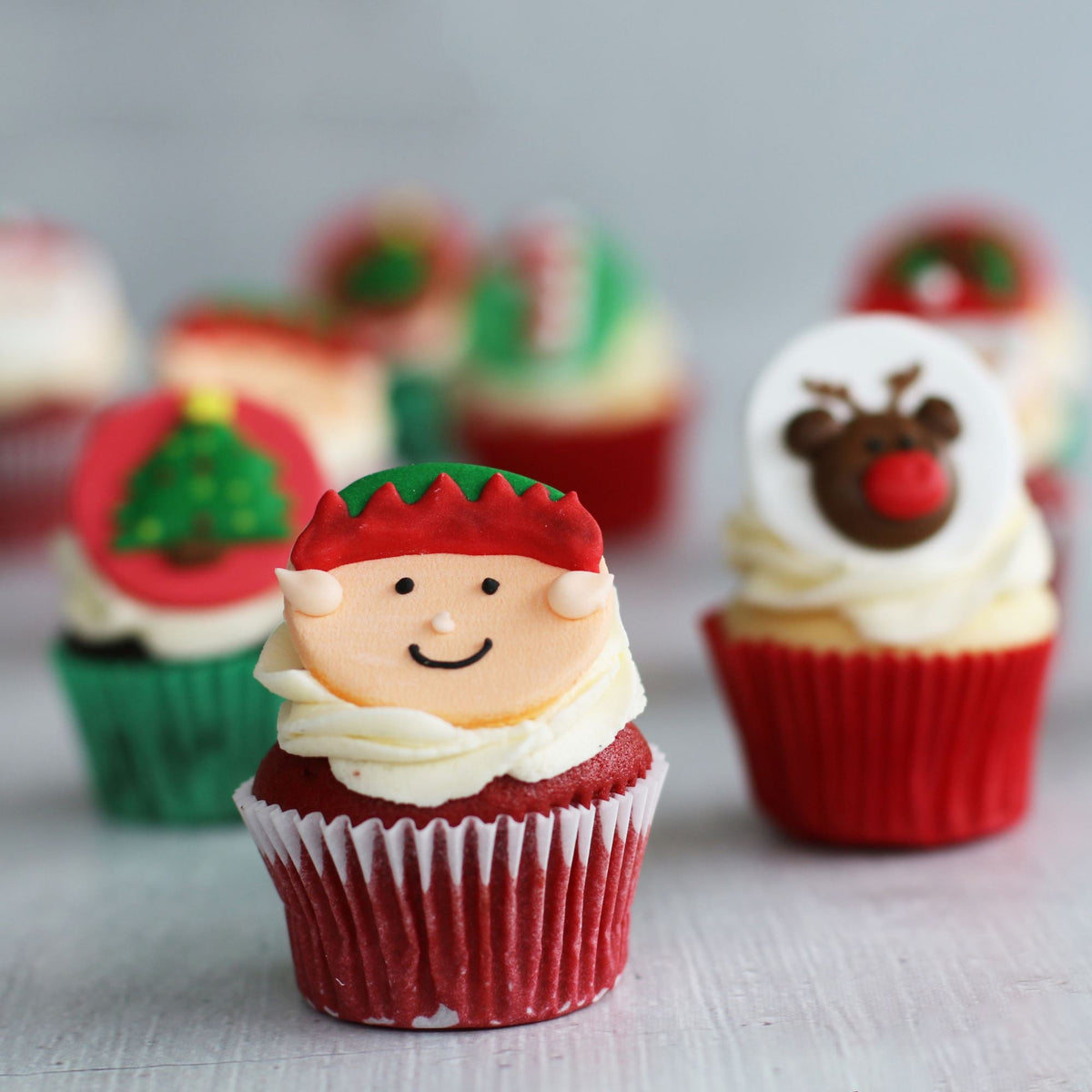 Santa&#39;s Favourites Mini Gift Box-The Cupcake Queens