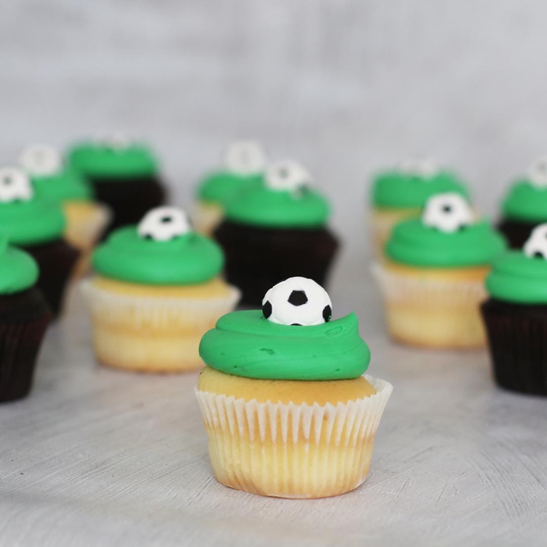 Soccer Goals Regular Gift Box-The Cupcake Queens