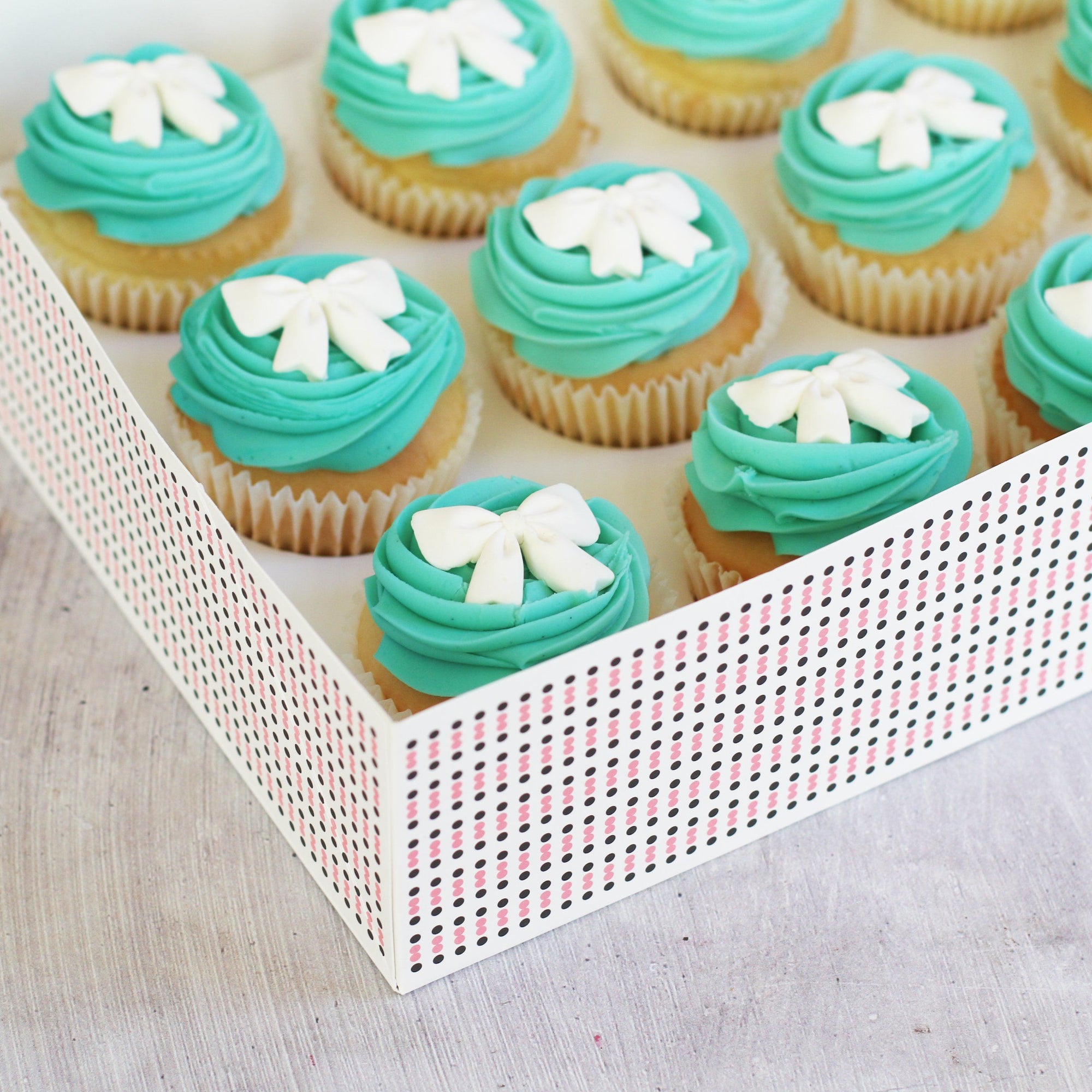 Tiffany Bow Regular Gift Box