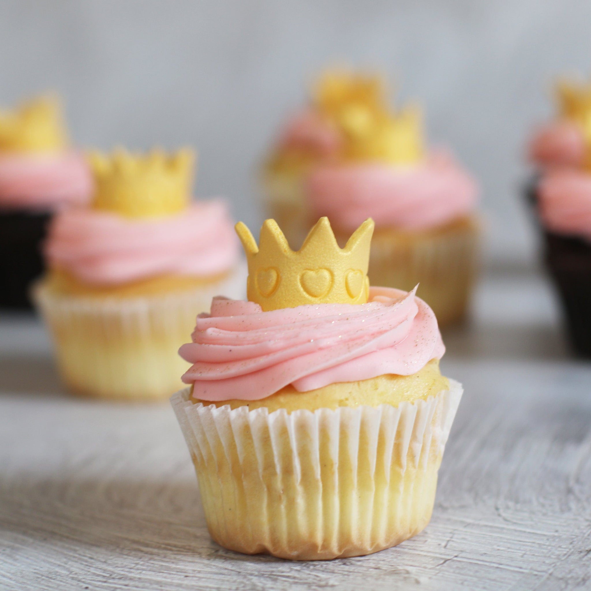 6Pcs Gold Crown Cake Topper Princess Small Tiara Cupcake Toppers K7I1 | eBay